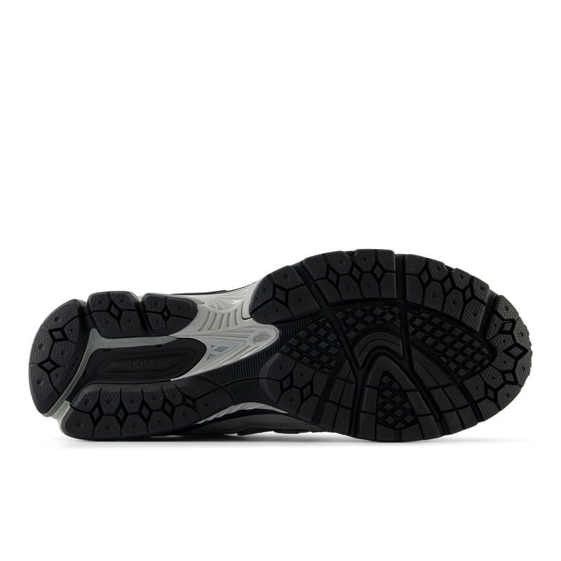 NB 1906R outsole, textured rubber tread with dark grip zones