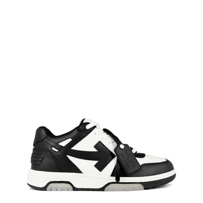 Out of Office Classic Trainers in black and white with lace-up and side graphic