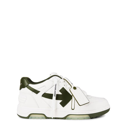 Classic trainers in white with dark green panels, lace-up and strap