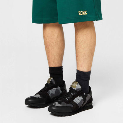Schwarz Mesh-Camouflage Rockrunner Sneaker, Schnürung, rutschfeste Profilsohle