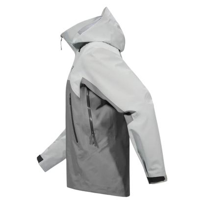 Arc T-rex jacket in Weiß, seitliche Eingrifftaschen, Ärmelbündchen, hoher Kragen.