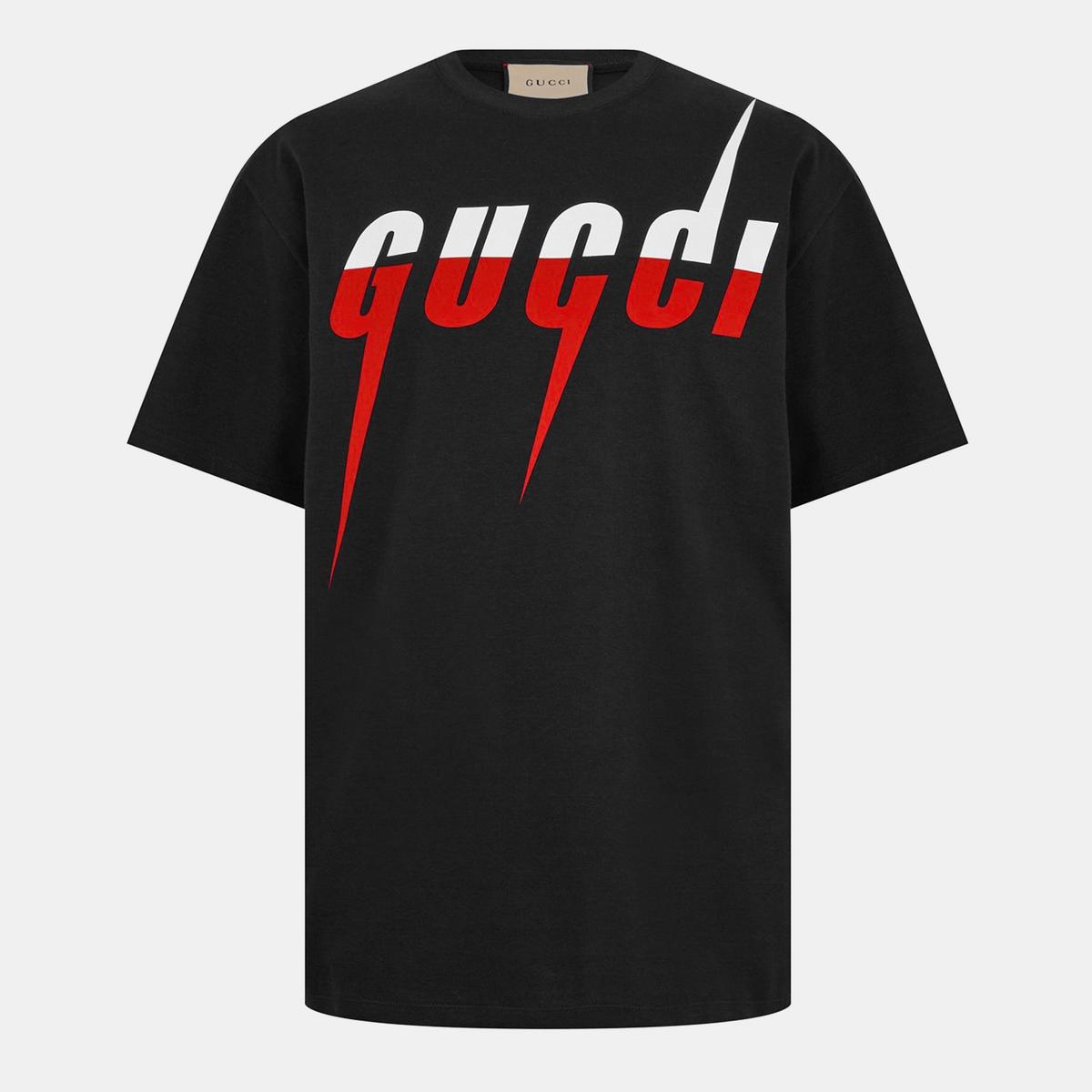 Schwarzes T-Shirt mit „gucci!“ Print in Weiß und Rot
