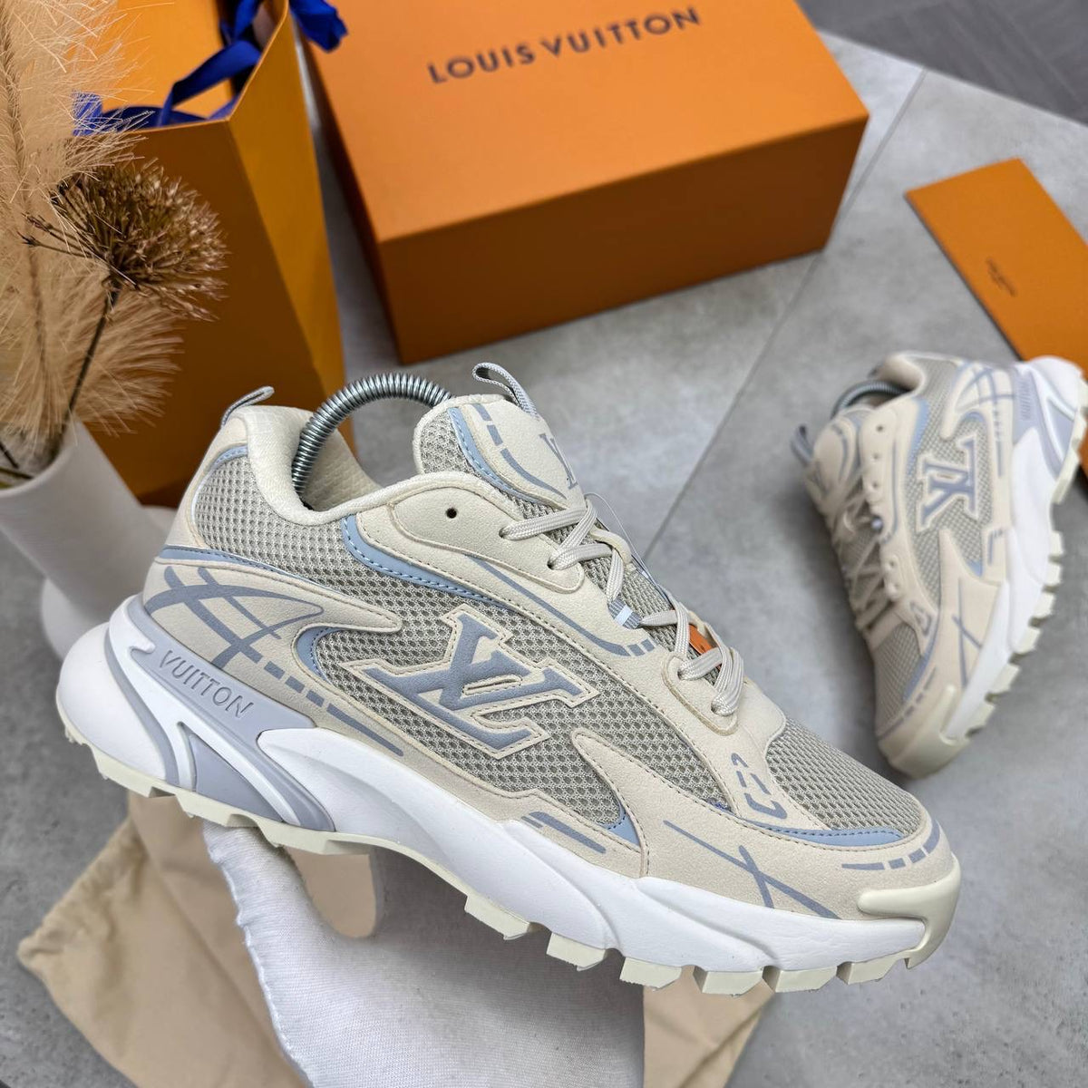 LV Apex runner trainer shoes in light grey with blue highlights and white sole