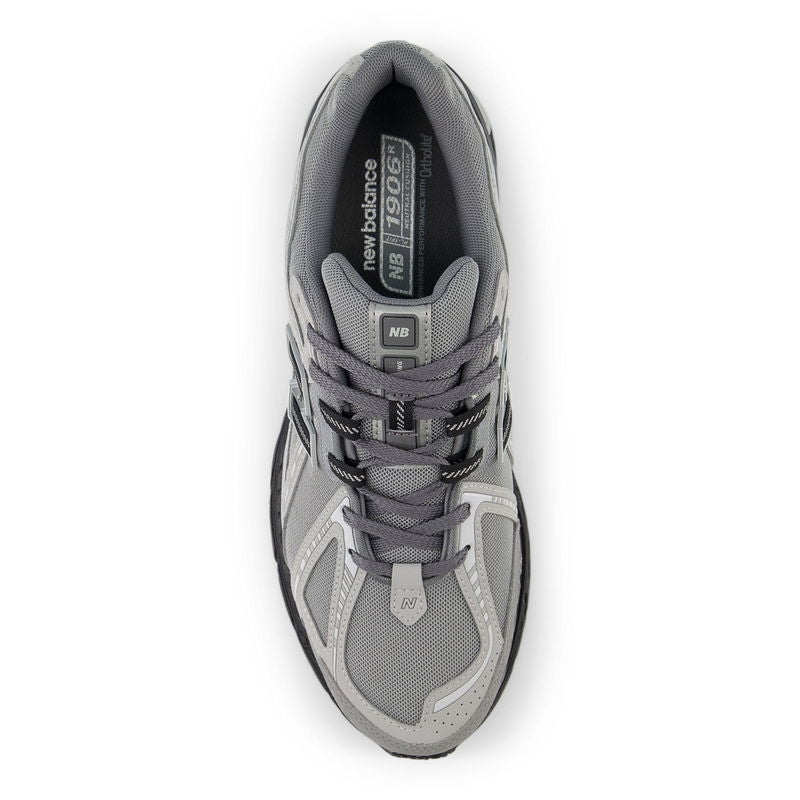 NB 1906R heel view, cushioned collar and gray upper with black laces