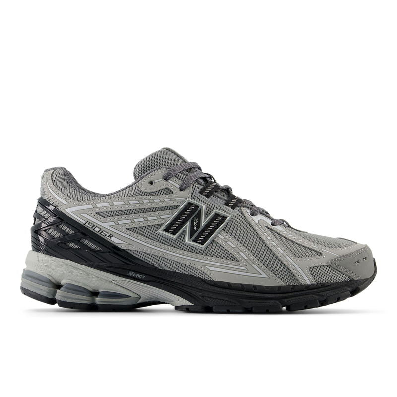 NB 1906R running shoe side profile with gray mesh and black heel trim
