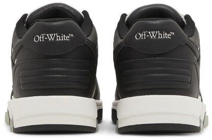 OFF WT Panda Sneaker Rückansicht mit „Off-White“-Prägung, schwarze Lederschicht