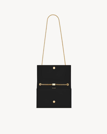 Sac KATE moyen cuir noir, rabat avec boutons, sangle chaînée dorée