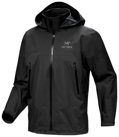 Arc T-rex jacket in Schwarz, durchgehender Reißverschluss, Kapuze mit Kordel, Fronttaschen.