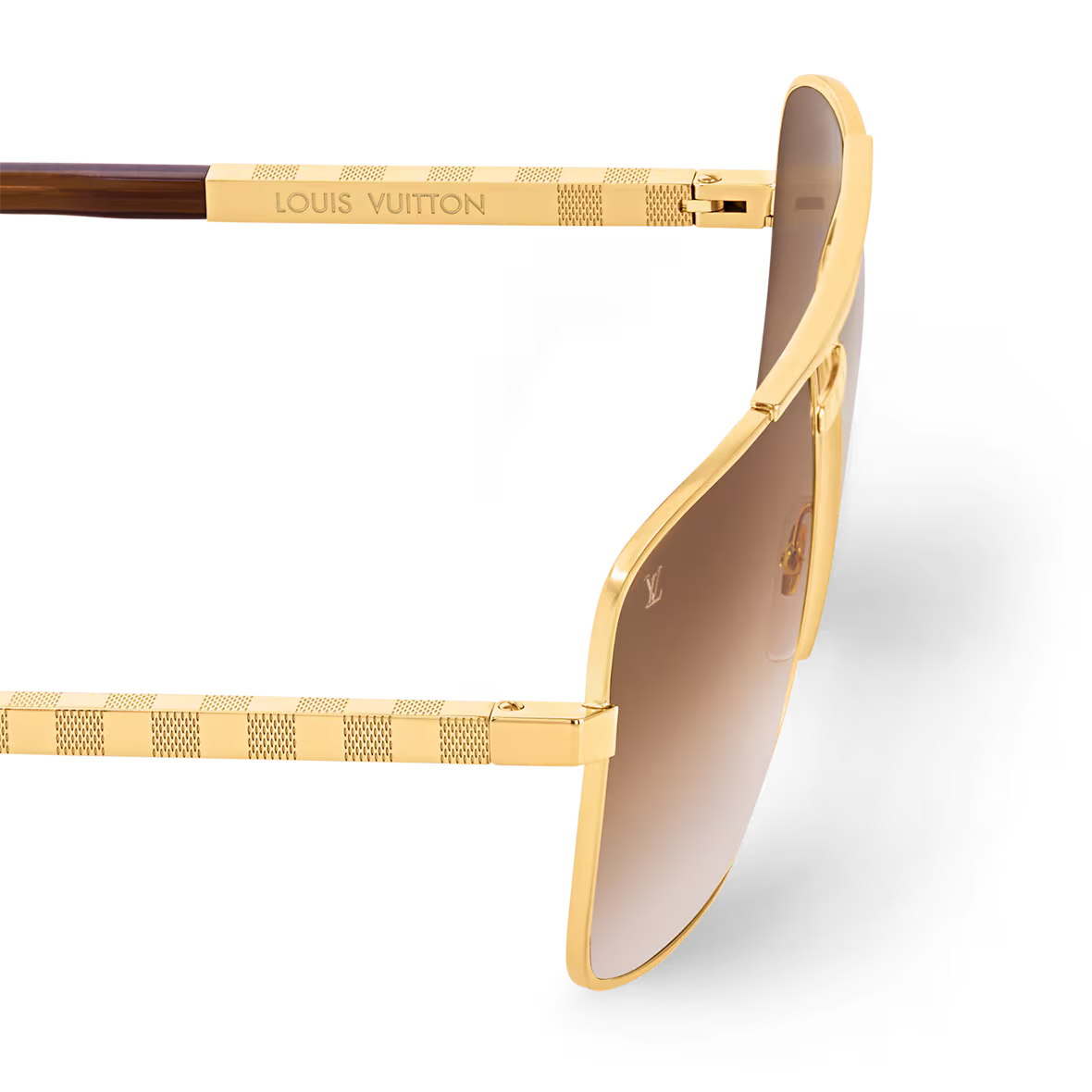 Attitude Sonnenbrille Detail: goldfarbener Bügel mit Rautenmuster und Scharnier
