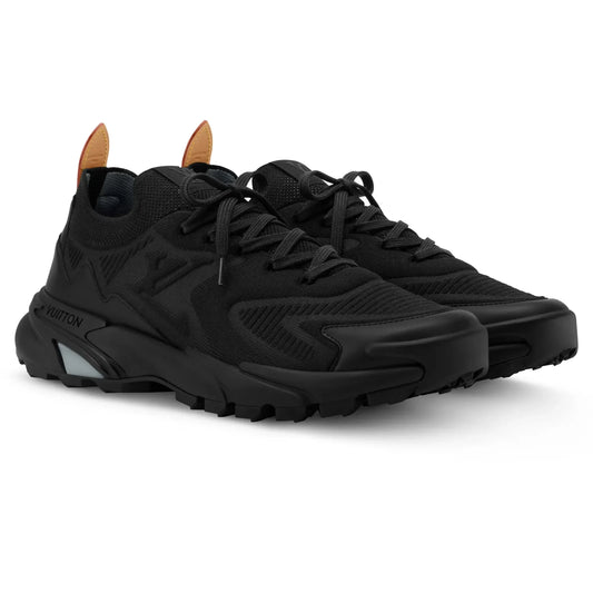 LVE Runner Tatic Trainer, schwarz Sneaker mit Schnürung und Profilsohle