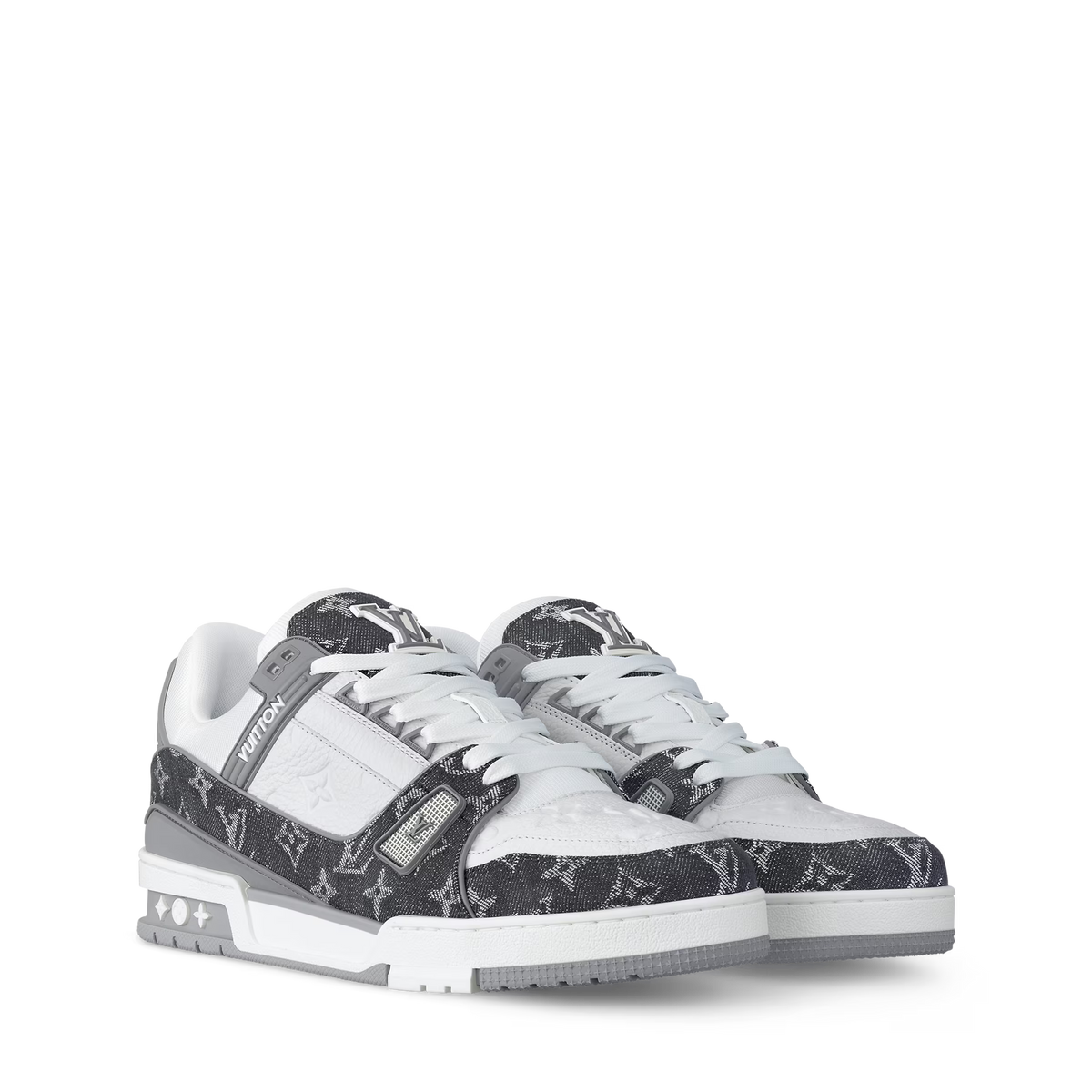 LVE trainer Grey/White, low-top lace-up sneaker with dark patterned overlays