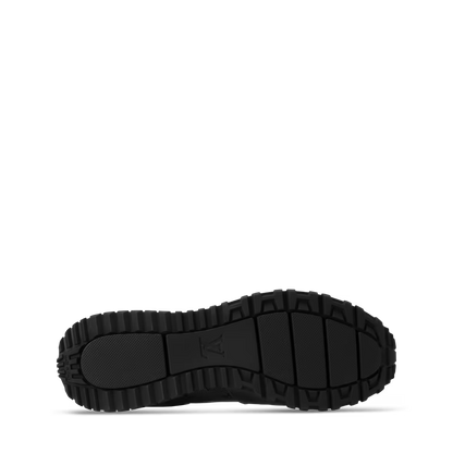 Run Away Sneaker outsole tread, black rubber traction sole