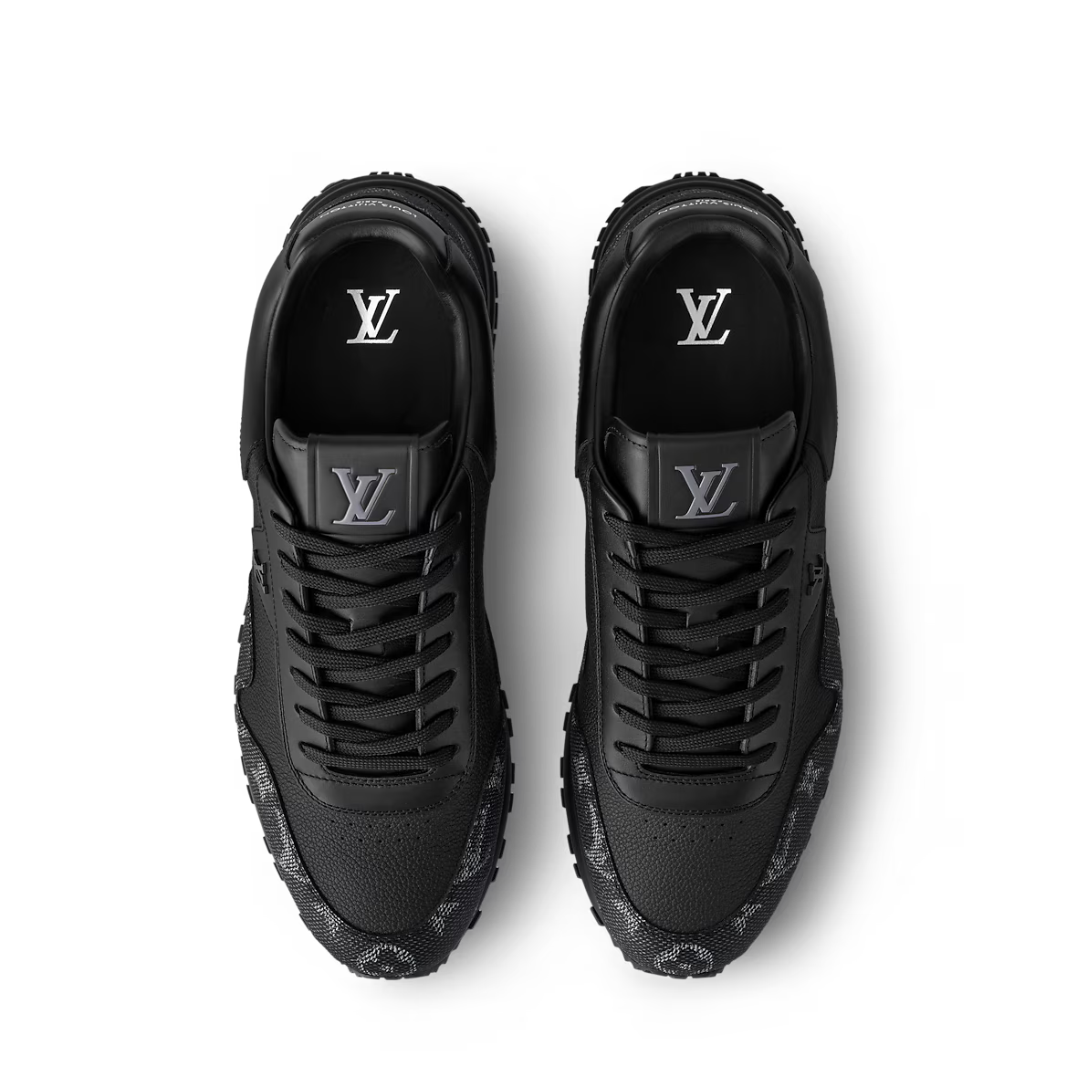 Run Away Trainers black with logo heel tabs and lace-up uppers