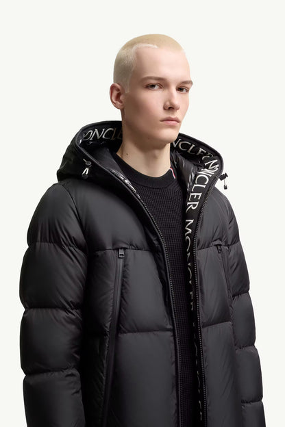 Black Montcla hooded short down jacket close-up, full-zip front and logo trim